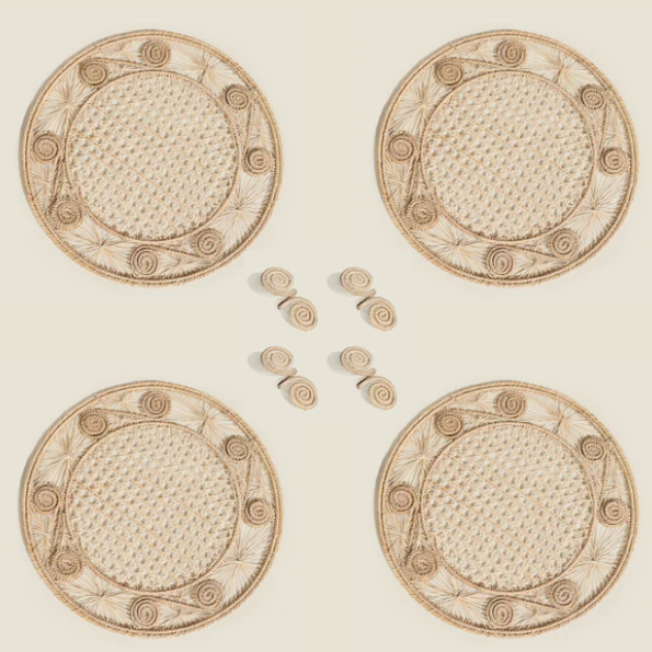 OLIVIA SET (4 napkin rings, 4 trivets)