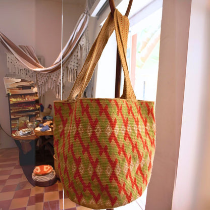 TOTE WAYUU